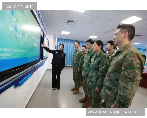 解放军与公安视频对比分析探讨两者在维护社会安全中的角色与职责